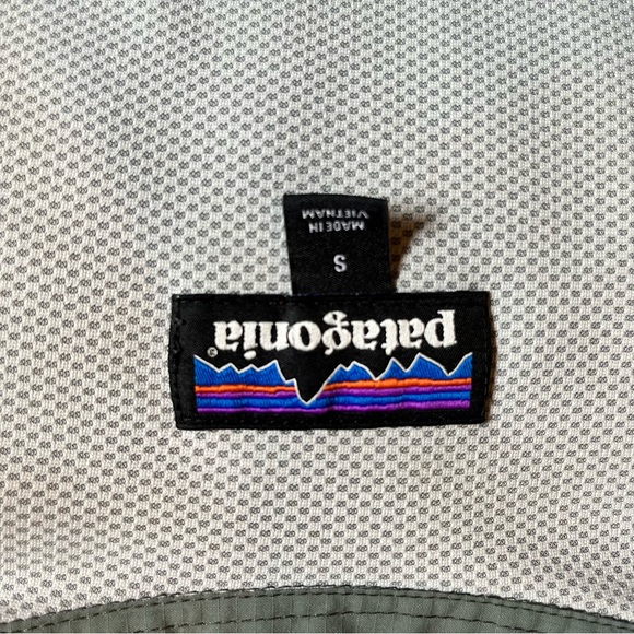 Patagonia Green Button-Up Sun Shirt - Picture 7 of 10